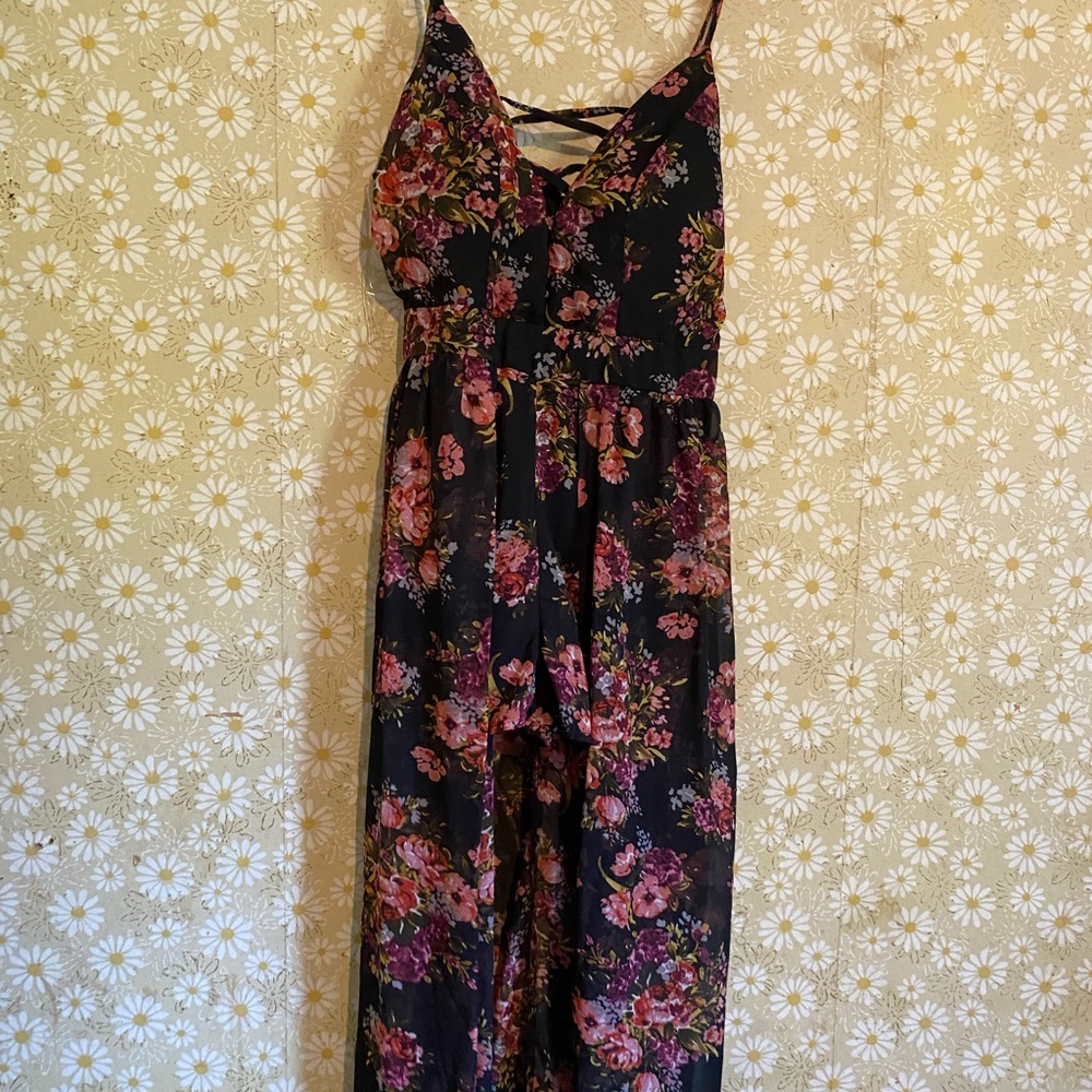 Romper worn once size medium